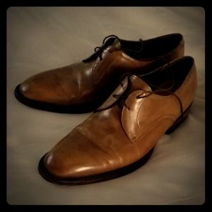 Lucchese leather dress shoe